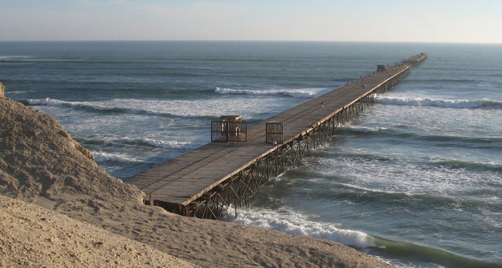 Por oleajes ligeros se cierra los puertos y caletas de Lambayeque      