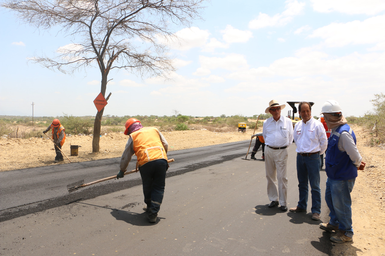 Transfieren más de S/ 1,000 millones para continuar obras de reconstrucción