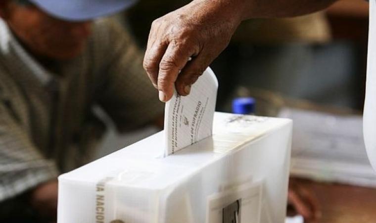 Más de 24 millones de peruanos votarían en referéndum