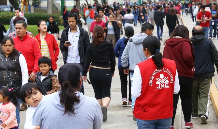 JNE aprueba lineamientos para referéndum del 9 de diciembre