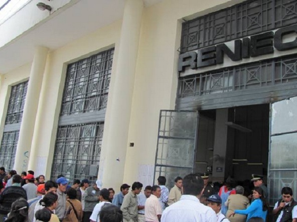 Reniec prorrogó vigencia de DNI caducos hasta el domingo 7 de diciembre