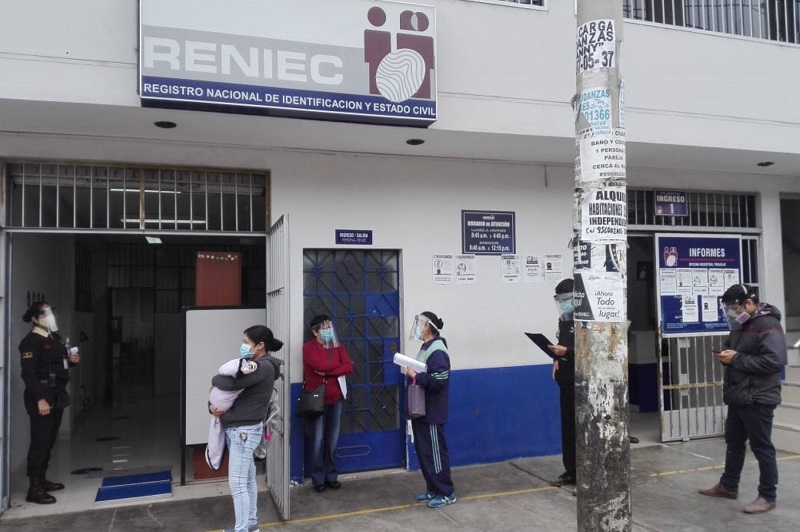 Hoy reabrieron locales de Reniec en cinco regiones para atenciones previa cita