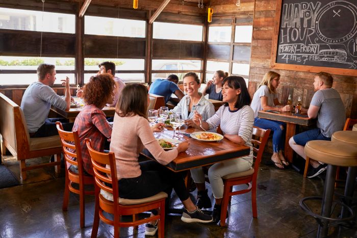 Entregan recomendaciones para la calidad y seguridad en servicios de restaurantes