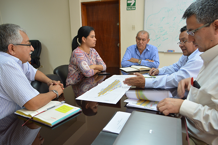 Definen acciones para proyecto de modernización de aeropuerto de Chiclayo