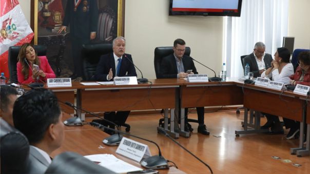 Comisión de Constitución del Congreso seguirá evaluando reformas políticas el 3 de enero 