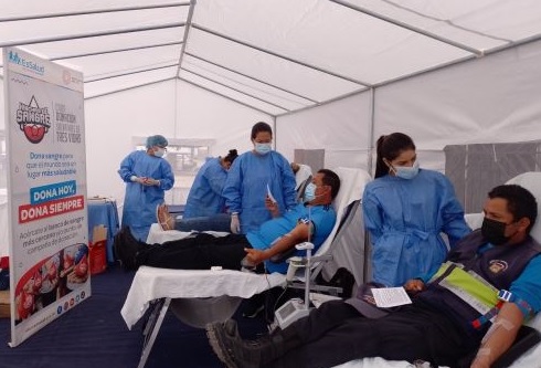 Lambayeque: miembros del Ejército y serenos donan sangre para pacientes