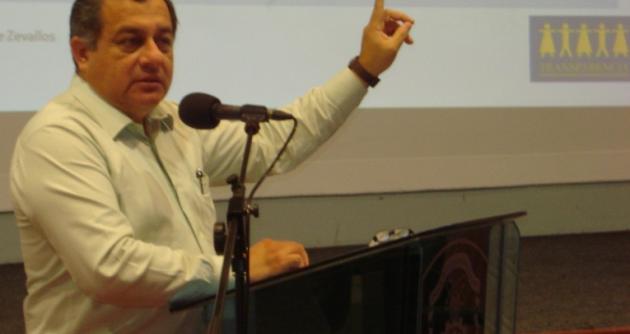 Transparencia advierte peligros en predictamen sobre financiamiento de partidos políticos que se discutirá mañana