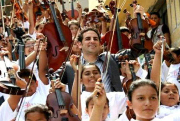 Sinfonía por el Perú acompañará al Papa Francisco en su visita al Perú