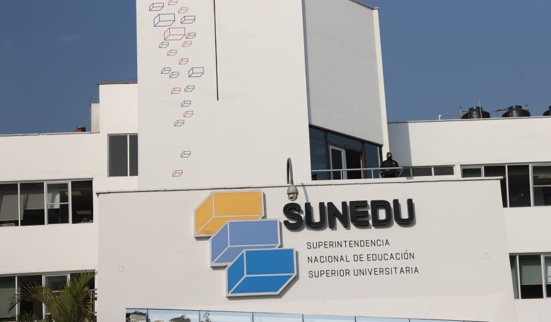 Sunedu toma medidas para simplificar trámites del licenciamiento de universidades