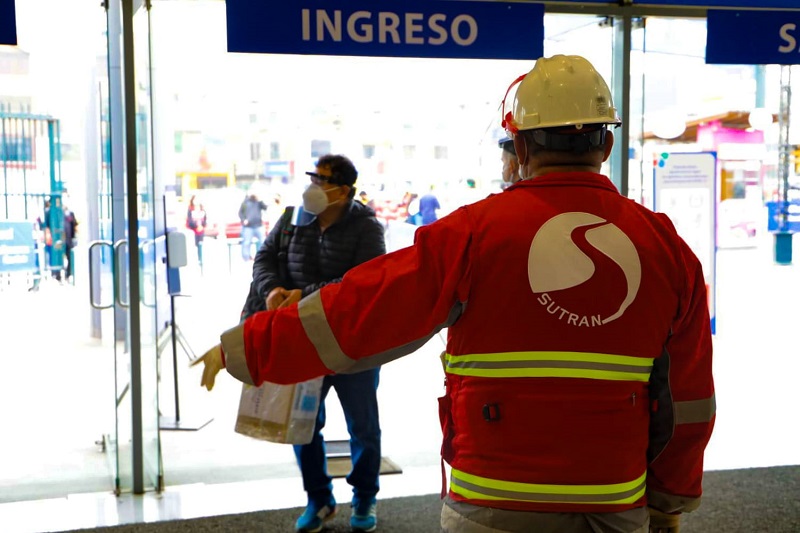 Transporte interprovincial movilizó a 81 mil pasajeros en primera semana de reactivación