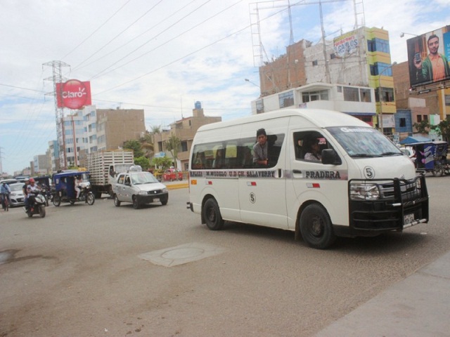  Buscan erradicar casi medio centenar de paraderos informales en Chiclayo