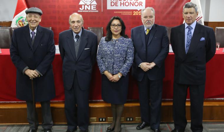 Tribunal de Honor del Pacto Ético recomienda normar sanciones para plagio