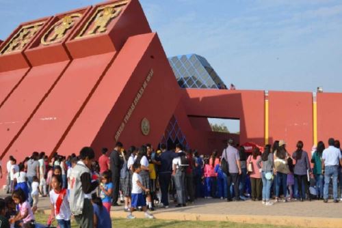 Mincetur: más de 760 mil personas viajarán en próximo feriado largo