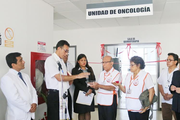 Inauguran nueva unidad de oncología en hospital Regional