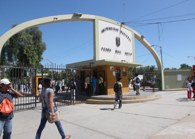 Fiscalía Especializada interviene a catedráticos de Universidad Pedro Ruiz Gallo