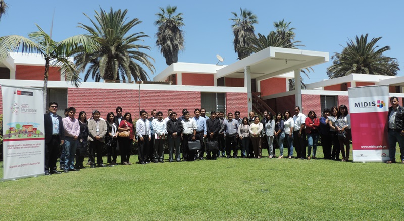 Más de 400 distritos participan en Encuentro Regional de Municipalidades inscritas en premio “Sello municipal”