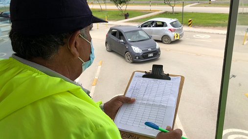 Amplían vigencia de licencias de conducir y certificados de  inspección vehicular 