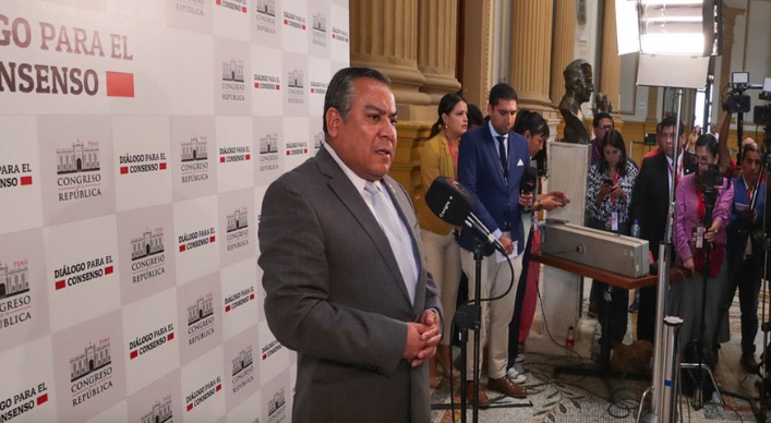 Premier Adrianzén ya tiene fecha para acudir al Congreso por el voto de confianza