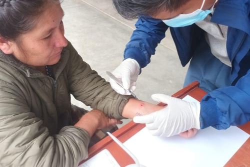 Áncash: entregan lote de 1,050 ampollas para atender a pacientes infectados por la uta