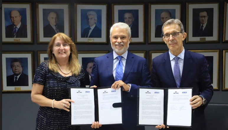 ADEX y Helexpo suscriben Memorándum de Entendimiento para impulsar relaciones comerciales Perú-Grecia