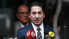 Presentan denuncia constitucional contra Salvador Heresi por enriquecimiento ilícito