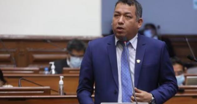 Acción Popular confirma en última instancia expulsión de congresista Darwin Espinoza
