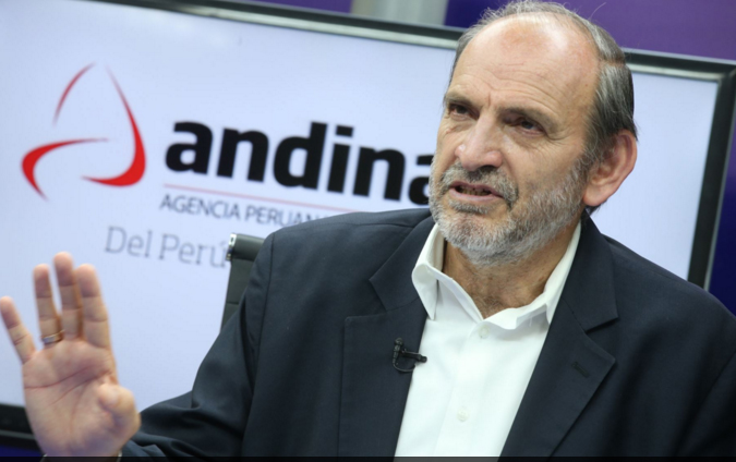 Yehude Simon propone eliminación de la inmunidad parlamentaria